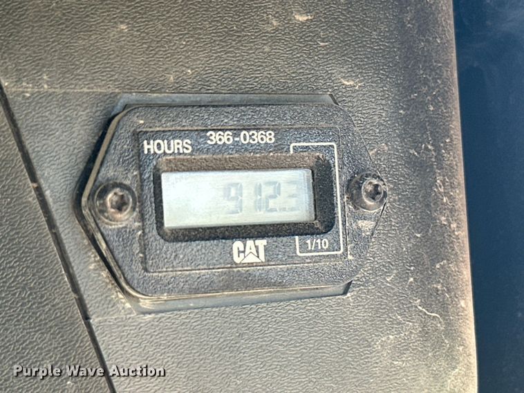 image for item ML9249 2008 Caterpillar 247B2  tracked skid steer loader