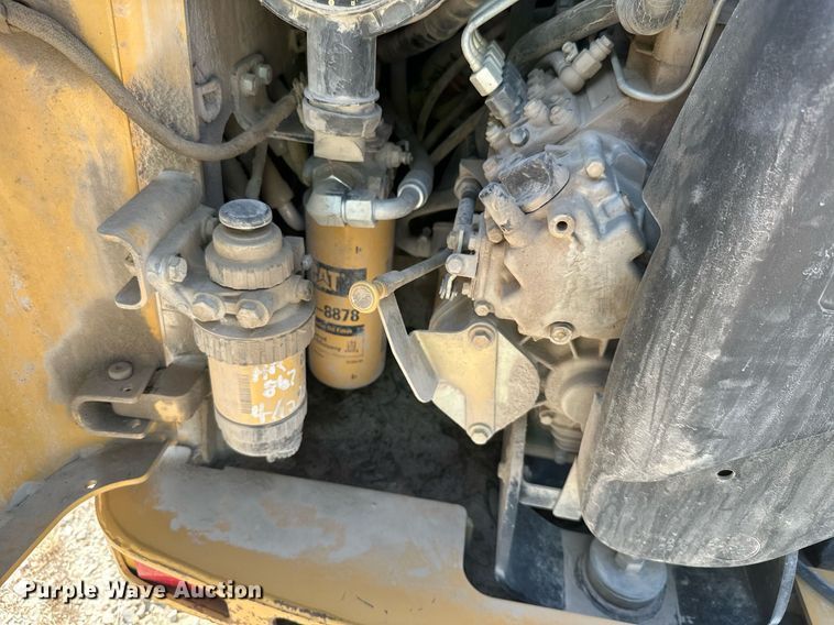 image for item ML9249 2008 Caterpillar 247B2  tracked skid steer loader