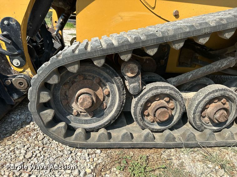 image for item ML9249 2008 Caterpillar 247B2  tracked skid steer loader