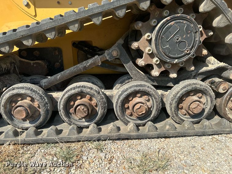 image for item ML9249 2008 Caterpillar 247B2  tracked skid steer loader