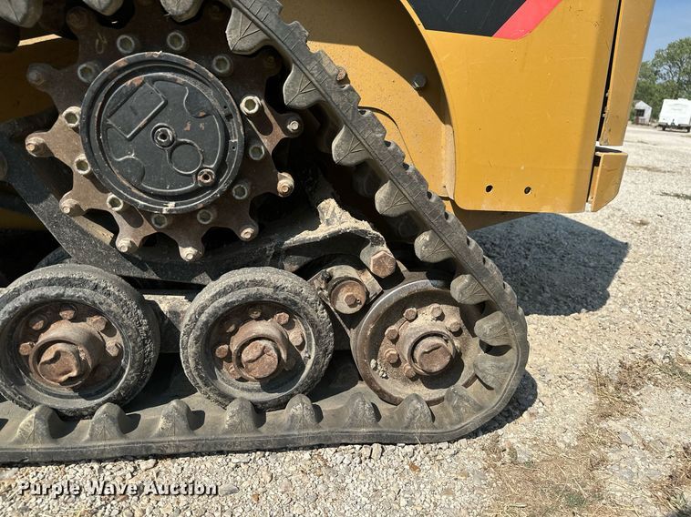 image for item ML9249 2008 Caterpillar 247B2  tracked skid steer loader