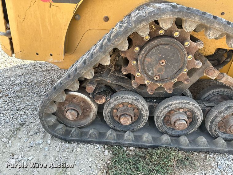 image for item ML9249 2008 Caterpillar 247B2  tracked skid steer loader