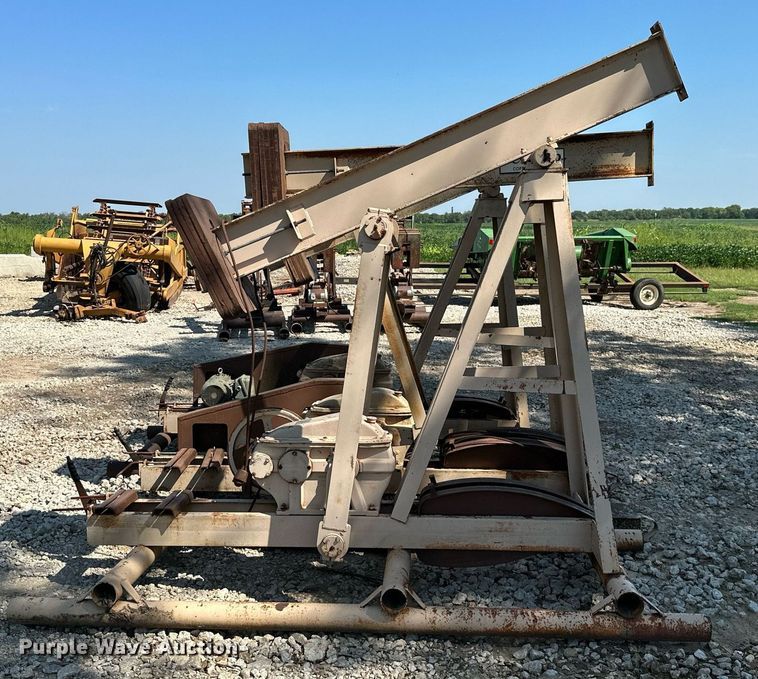 image for item ML9271 (3) JC Pump Co. pump jacks