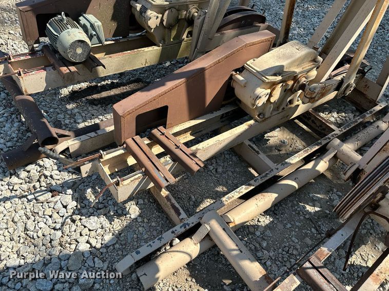 image for item ML9271 (3) JC Pump Co. pump jacks