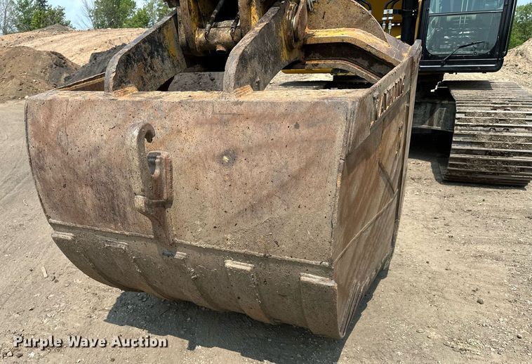 image for item MQ9328 2017 Caterpillar 336FL  excavator