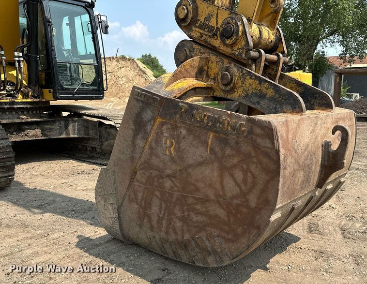 image for item MQ9328 2017 Caterpillar 336FL  excavator