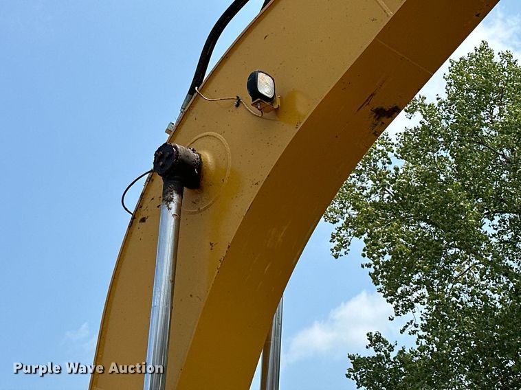 image for item MQ9328 2017 Caterpillar 336FL  excavator