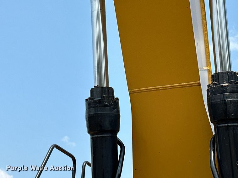 image for item MQ9328 2017 Caterpillar 336FL  excavator