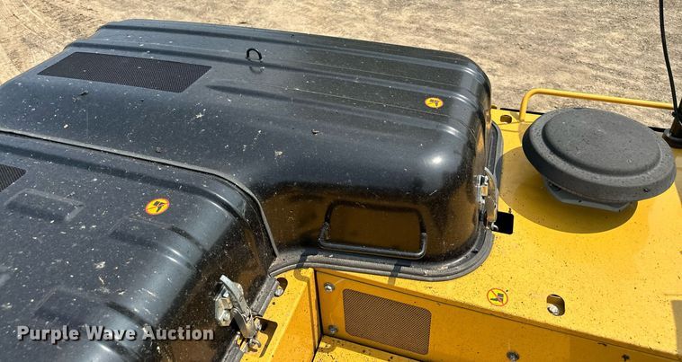 image for item MQ9328 2017 Caterpillar 336FL  excavator