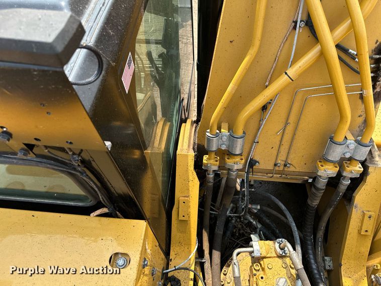 image for item MQ9328 2017 Caterpillar 336FL  excavator