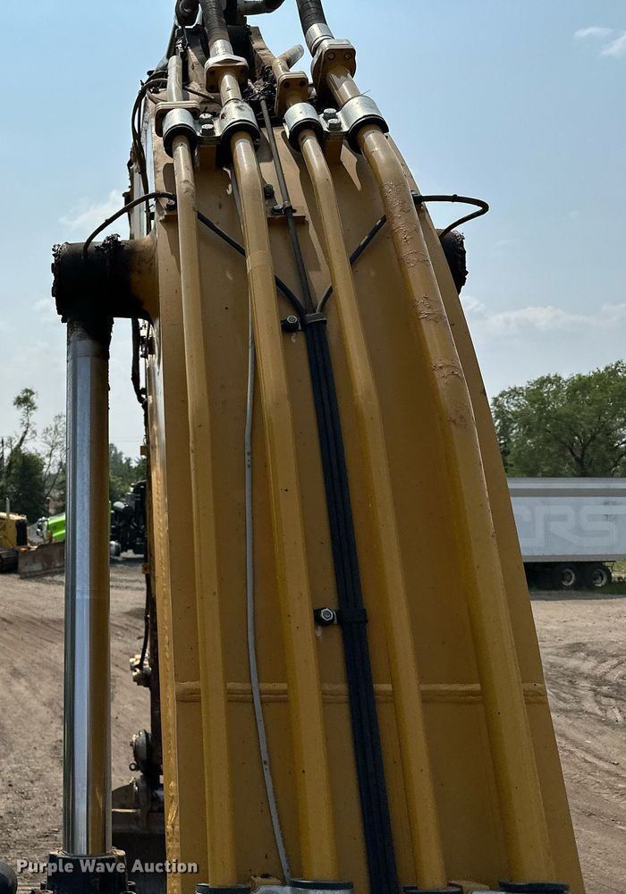 image for item MQ9328 2017 Caterpillar 336FL  excavator