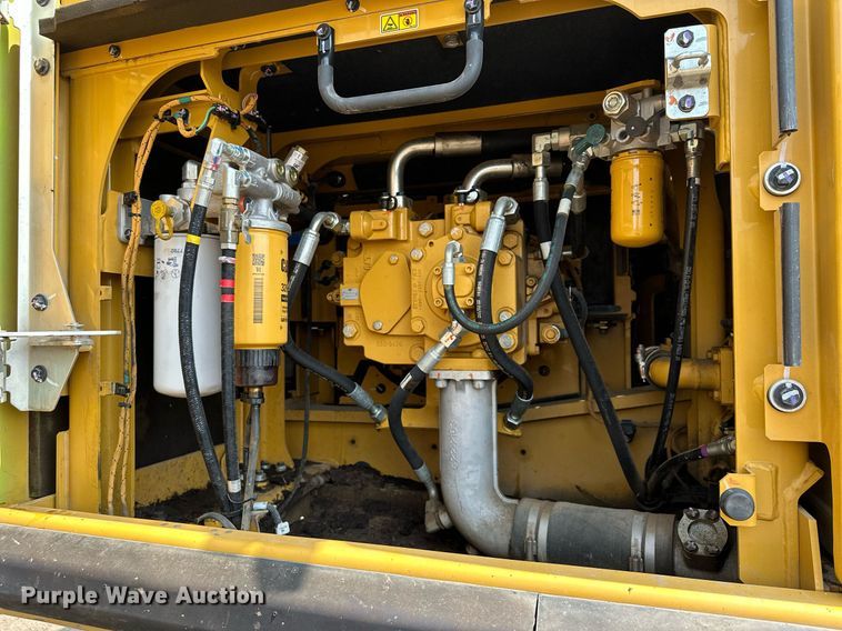 image for item MQ9328 2017 Caterpillar 336FL  excavator