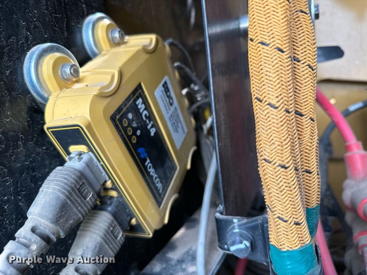 image for item MQ9328 2017 Caterpillar 336FL  excavator