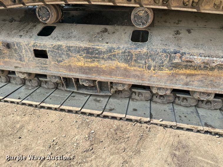 image for item MQ9328 2017 Caterpillar 336FL  excavator