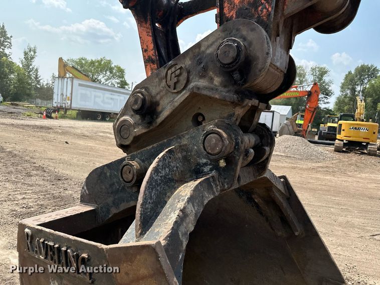 image for item MQ9329 2012 Hitachi ZX200LC-3  excavator