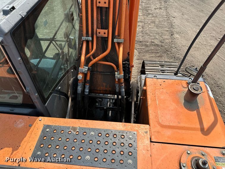 image for item MQ9329 2012 Hitachi ZX200LC-3  excavator