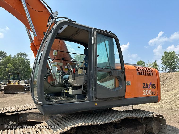image for item MQ9329 2012 Hitachi ZX200LC-3  excavator