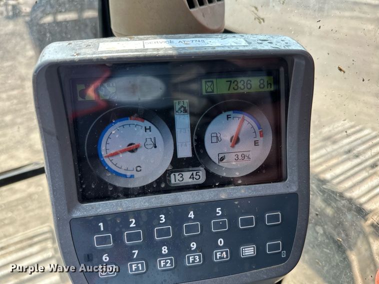 image for item MQ9329 2012 Hitachi ZX200LC-3  excavator