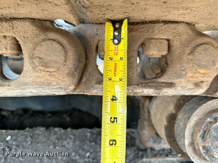 image for item MQ9329 2012 Hitachi ZX200LC-3  excavator