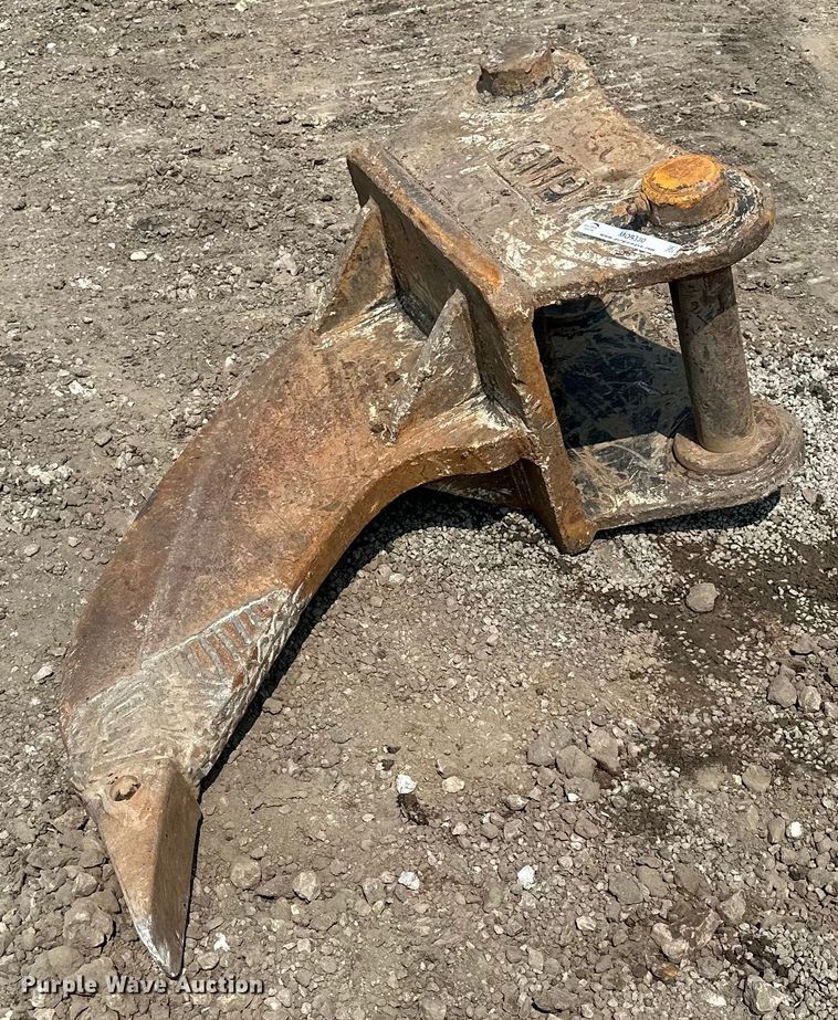 image for item MQ9330 CMP Attachments  ripper tooth