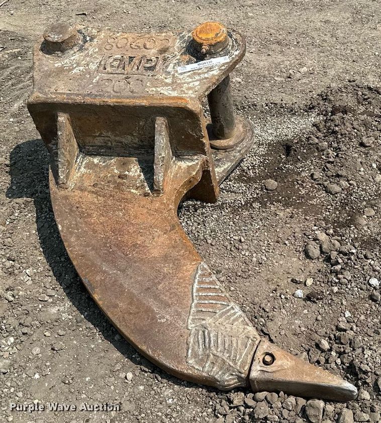 image for item MQ9330 CMP Attachments  ripper tooth