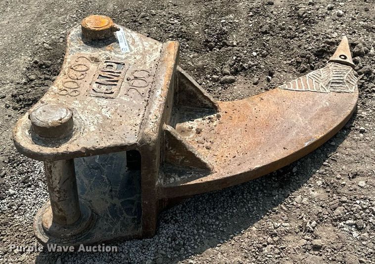 image for item MQ9330 CMP Attachments  ripper tooth