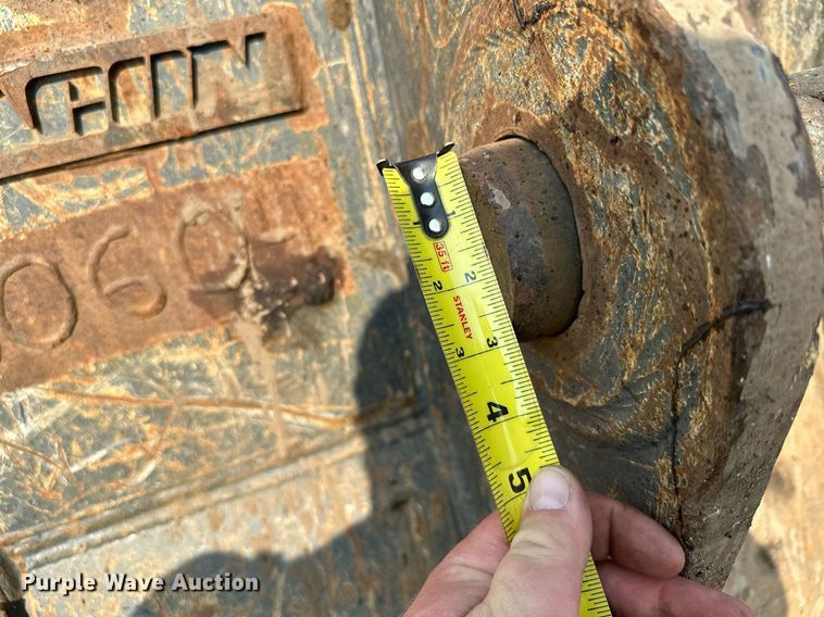 image for item MQ9331 Jacon  excavator bucket