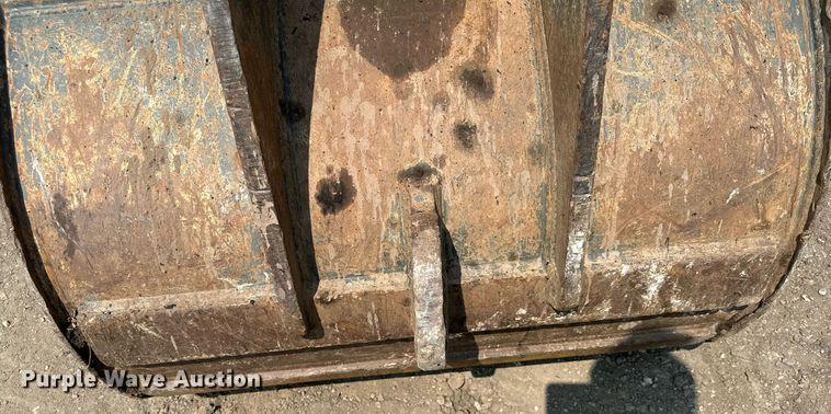 image for item MQ9331 Jacon  excavator bucket