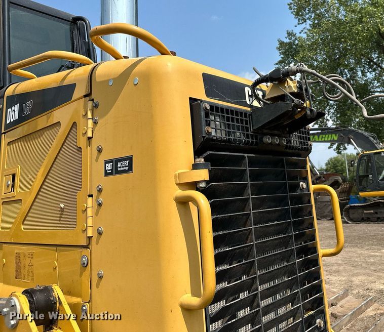 image for item MQ9332 2014 Caterpillar D6N LGP  dozer