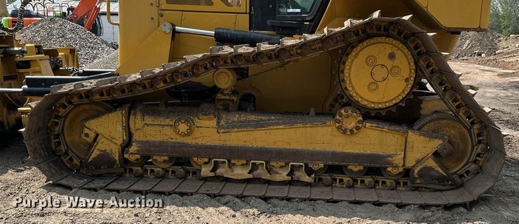 image for item MQ9332 2014 Caterpillar D6N LGP  dozer