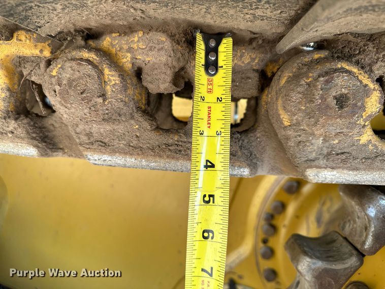 image for item MQ9332 2014 Caterpillar D6N LGP  dozer