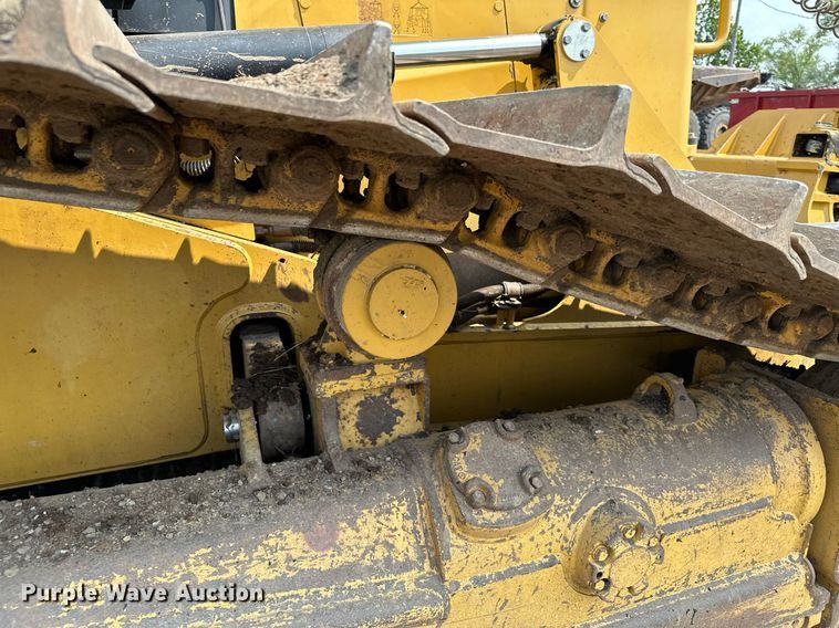 image for item MQ9332 2014 Caterpillar D6N LGP  dozer