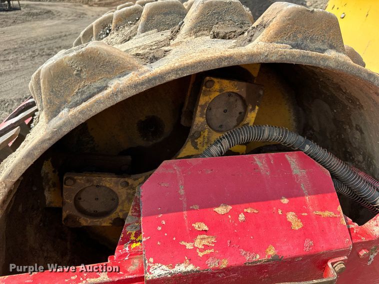 image for item MQ9333 1995 Dynapac CA141  single drum vibratory roller