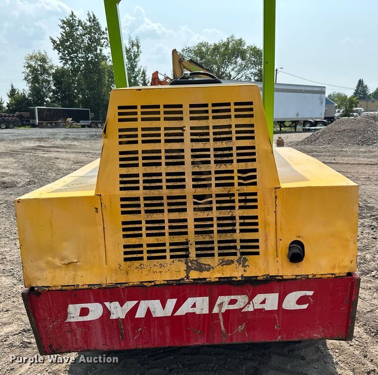 image for item MQ9333 1995 Dynapac CA141  single drum vibratory roller