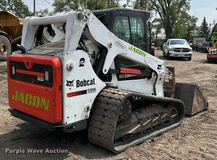 image for item MQ9334 2016 Bobcat T650  skid steer loader