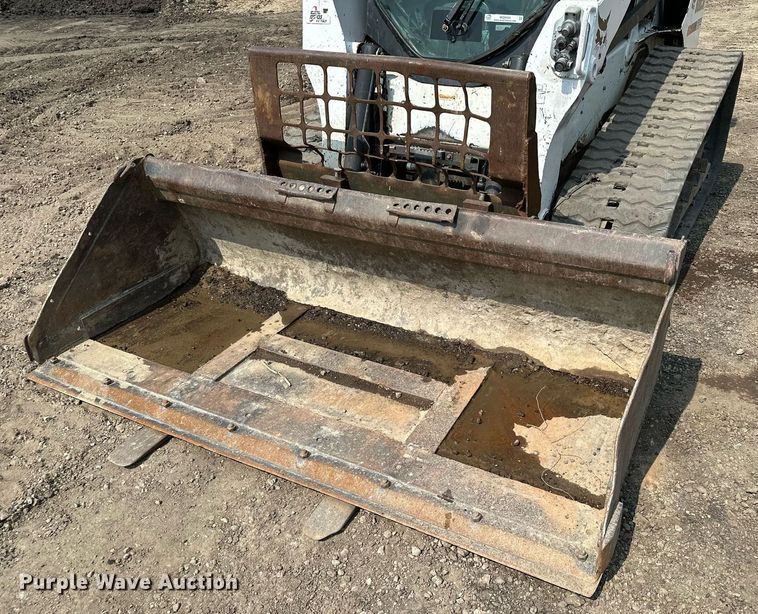 image for item MQ9334 2016 Bobcat T650  skid steer loader