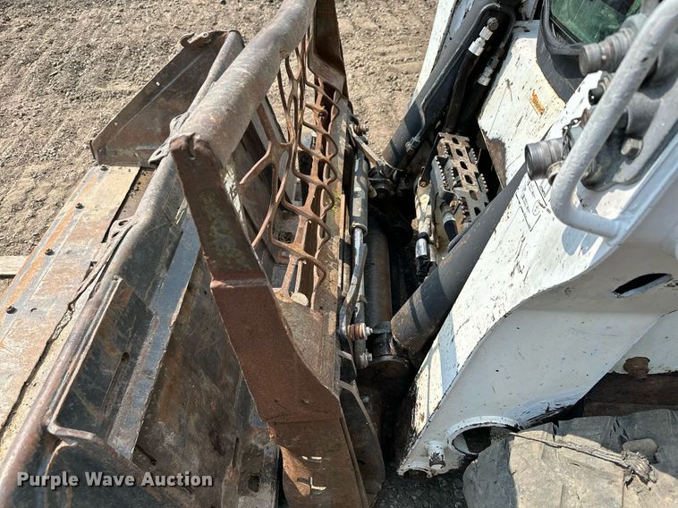 image for item MQ9334 2016 Bobcat T650  skid steer loader