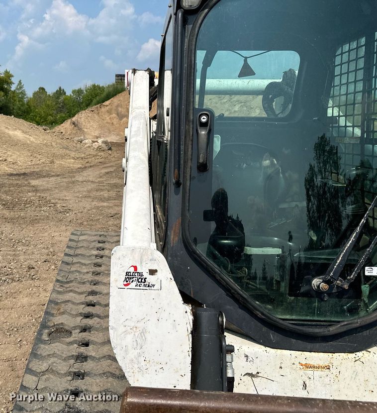 image for item MQ9334 2016 Bobcat T650  skid steer loader