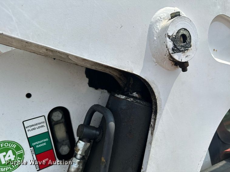 image for item MQ9334 2016 Bobcat T650  skid steer loader