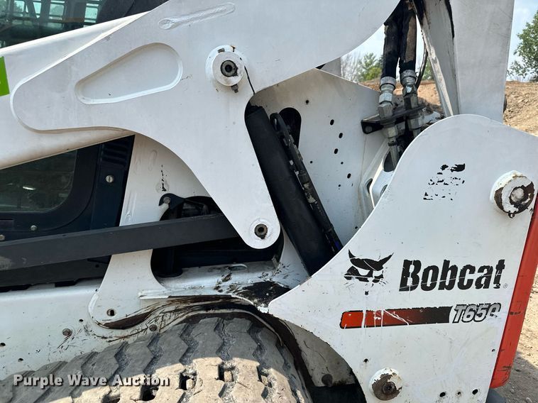 image for item MQ9334 2016 Bobcat T650  skid steer loader