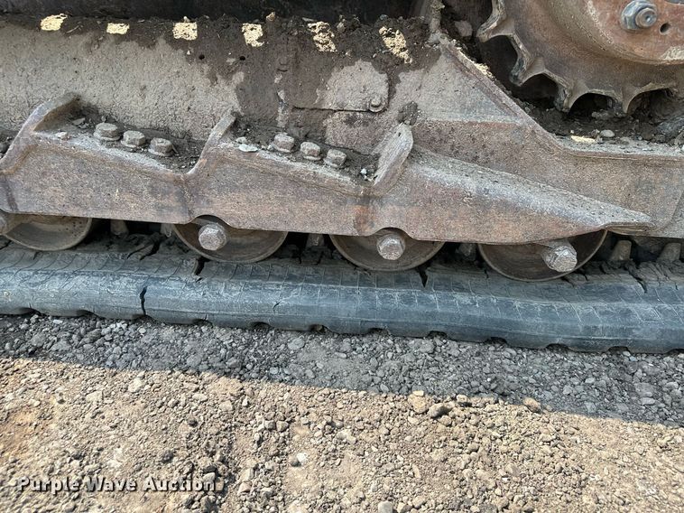 image for item MQ9334 2016 Bobcat T650  skid steer loader