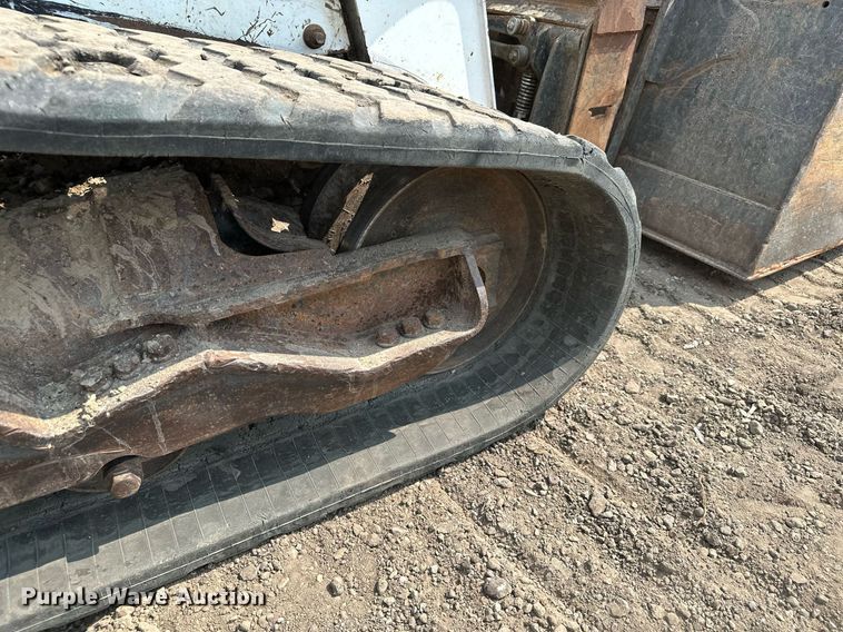 image for item MQ9334 2016 Bobcat T650  skid steer loader