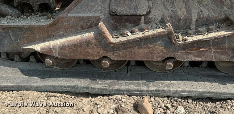 image for item MQ9334 2016 Bobcat T650  skid steer loader