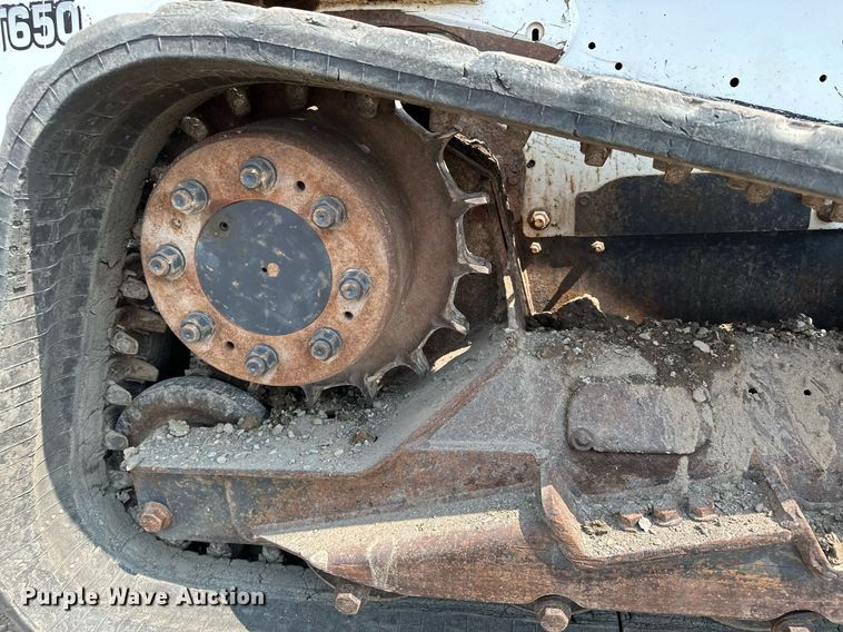 image for item MQ9334 2016 Bobcat T650  skid steer loader