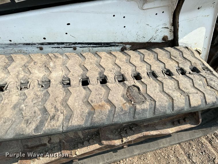 image for item MQ9334 2016 Bobcat T650  skid steer loader