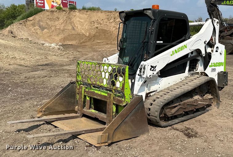 image for item MQ9335 2019 Bobcat T595  skid steer loader