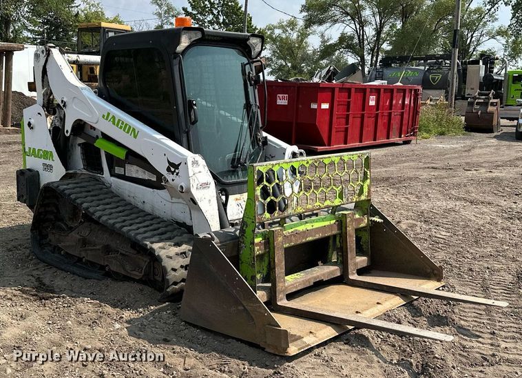 image for item MQ9335 2019 Bobcat T595  skid steer loader