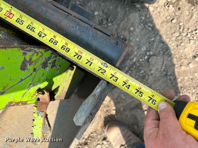 image for item MQ9335 2019 Bobcat T595  skid steer loader