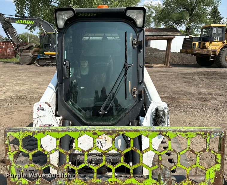 image for item MQ9335 2019 Bobcat T595  skid steer loader