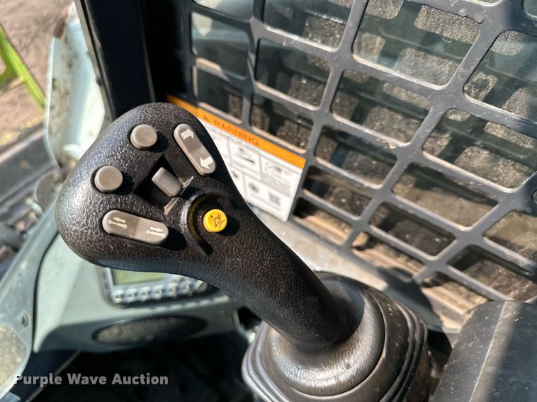 image for item MQ9335 2019 Bobcat T595  skid steer loader